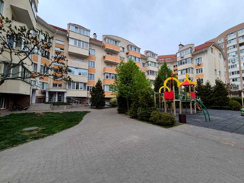 квартира за адресою Богдана Хмельницького вул., 1-Б