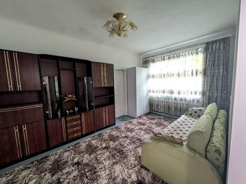 квартира за адресою В'ячеслава Чорновола вул., 35
