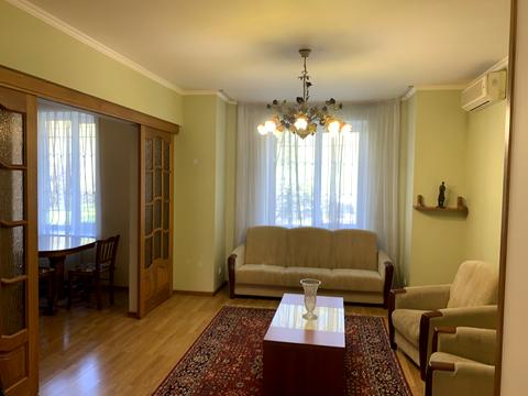 квартира за адресою Маяковського просп., 4