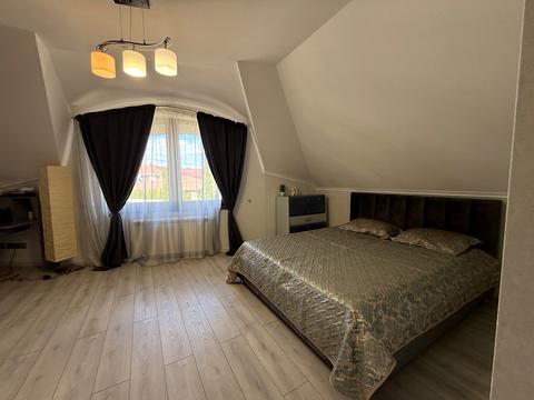 будинок за адресою Юлія Ревая вул., 111