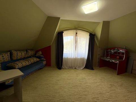 будинок за адресою Юлія Ревая вул., 111