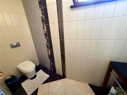 будинок за адресою Юлія Ревая вул., 111