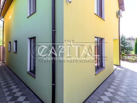 будинок за адресою Військова вул., 1