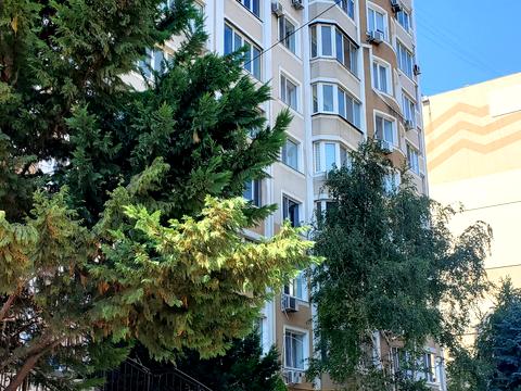 квартира за адресою Євгена Чикаленка вул., 59е