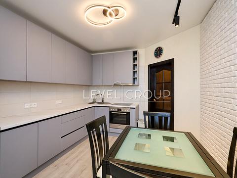 квартира по адресу Ревуцкого ул., 5