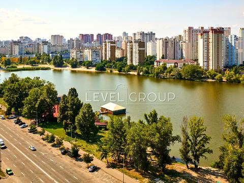 квартира по адресу Ревуцкого ул., 5