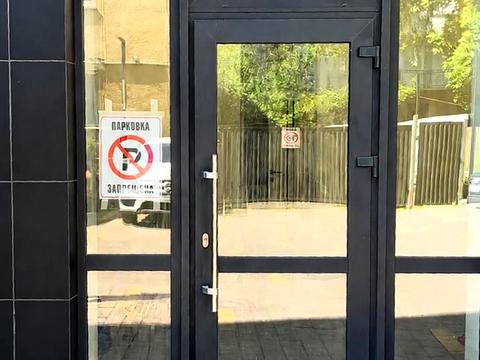 комерційна за адресою Залізнична вул., 3