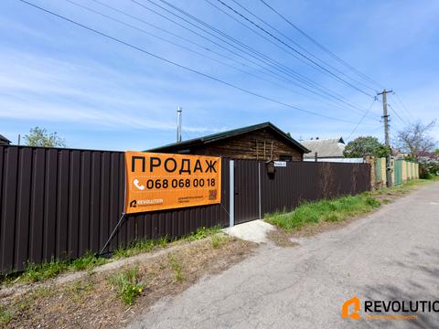 дом по адресу Шкільна