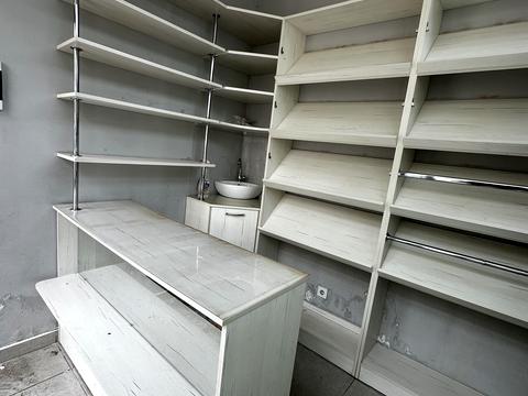 комерційна за адресою Вітрука вул., 41
