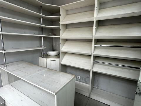 комерційна за адресою Вітрука вул., 41