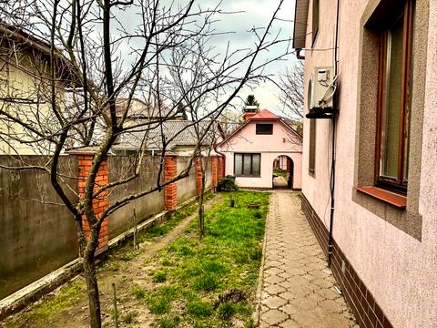 будинок за адресою Івана Пулюя вул.