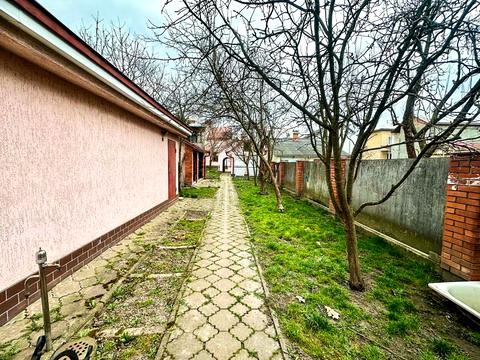будинок за адресою Івана Пулюя вул.