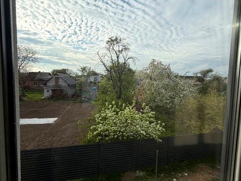 будинок за адресою с. Вінницькі Хутори, Озерна, 1