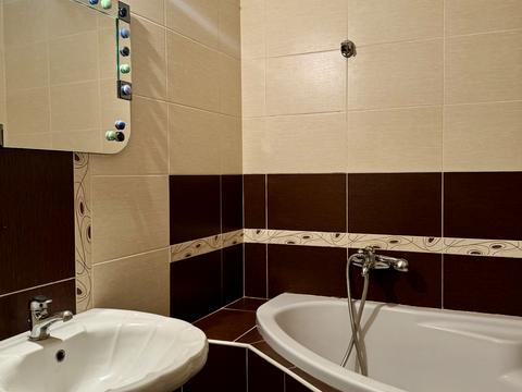 квартира за адресою Курсанта Єськова вул., 8-А