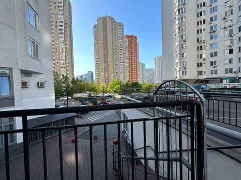 комерційна за адресою Єлизавети Чавдар вул., 13