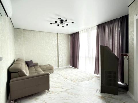 квартира по адресу Степана Бандеры ул., 77-Б