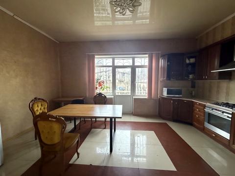 дом по адресу Леся Курбаса ул. (Петрашевского)