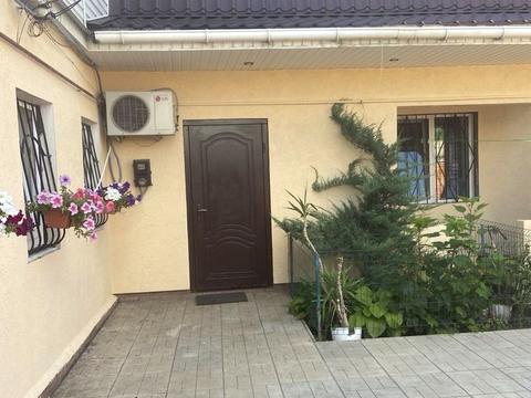 будинок за адресою Роздільна вул.
