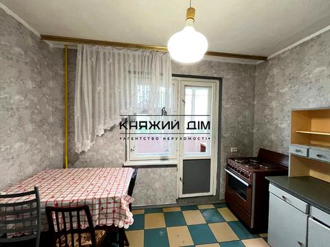 квартира за адресою Хорольська вул., 3