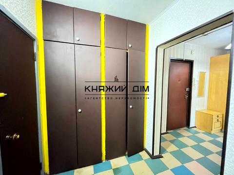 квартира за адресою Хорольська вул., 3