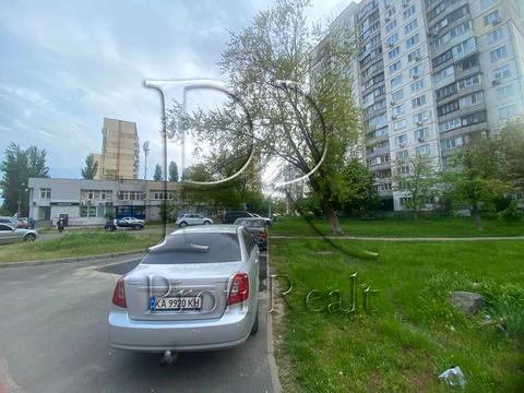 квартира по адресу Владимира Ивасюка просп. (Героїв Сталінграду), 1