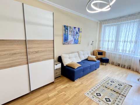 квартира за адресою Київ, Депутатська вул., 23-А