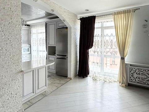 квартира за адресою Андрея Шептицького вул., 14