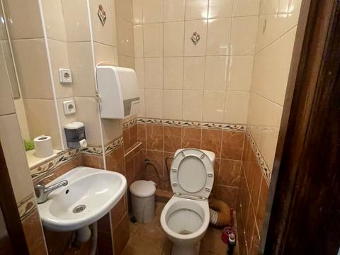 комерційна за адресою Жовківська вул. (Декабристів), 57