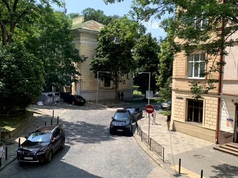 коммерческая по адресу Скорика ул. (Чайковского), 31