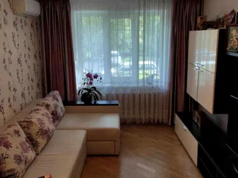 квартира за адресою Київ, Голосіївський просп. (40-річчя Жовтня), 7