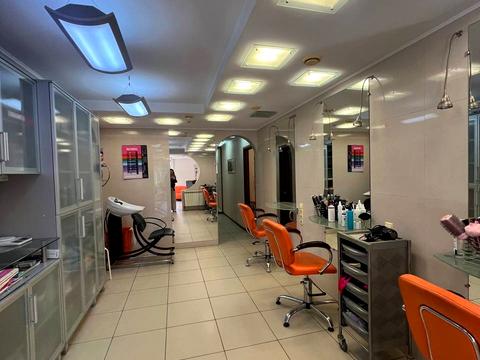 комерційна за адресою Волонтерська вул. (Соціалістична), 50