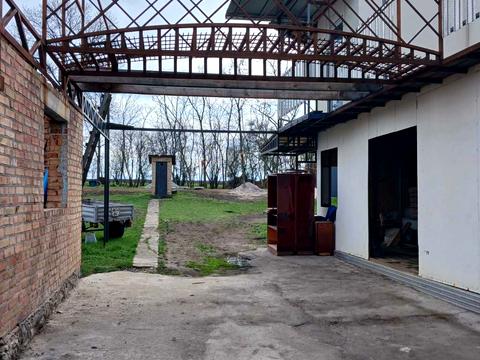 дом по адресу с. Липовое, Центральна