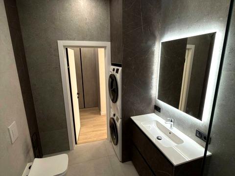 квартира за адресою Набережна Перемоги вул., 7