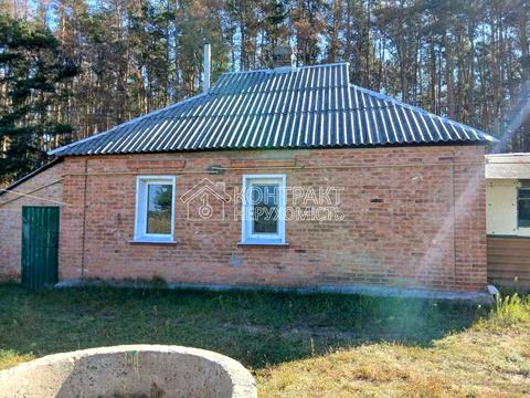 будинок за адресою смт. Пересічна, Слобажанський провулок