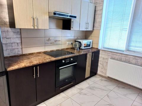 квартира за адресою Владислава Бувалкіна вул., (Будинок 1)