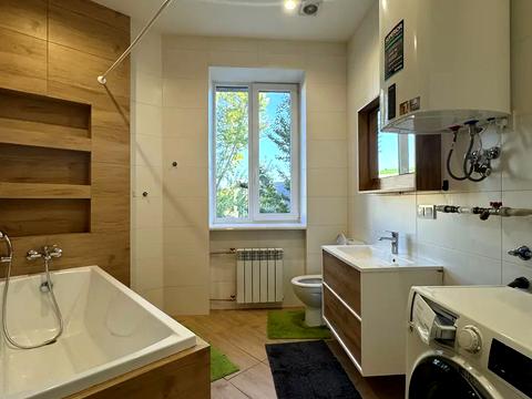 квартира за адресою Кримська вул., 8