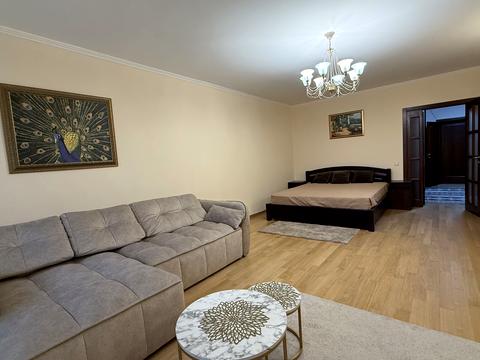 квартира за адресою Панаса Мирного вул., 28-А