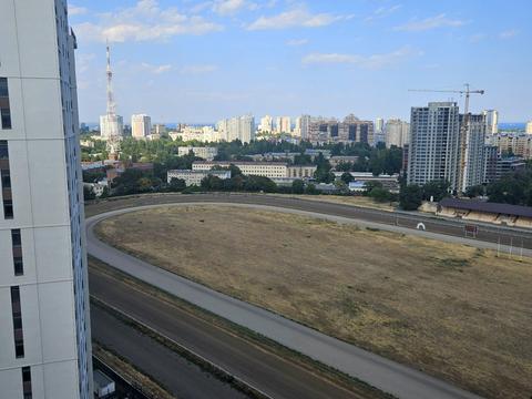 квартира за адресою Краснова вул., 1-В