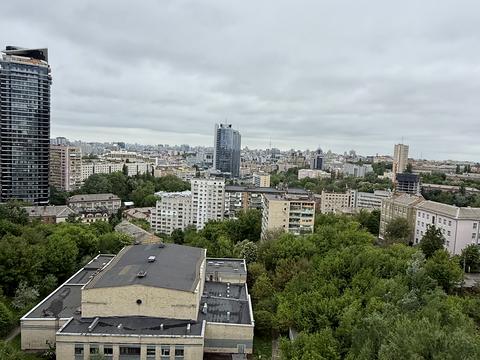 квартира за адресою Панаса Мирного вул., 28-А