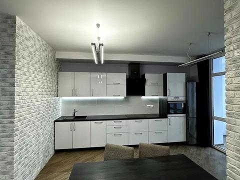 квартира за адресою Київ, Драгоманова вул., 4-А