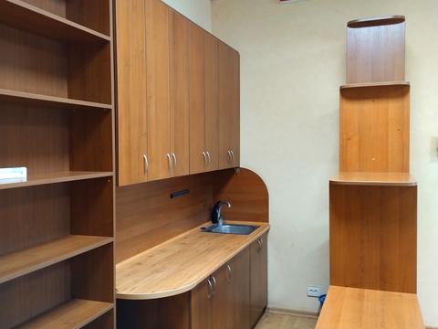 комерційна за адресою Київська вул., 63