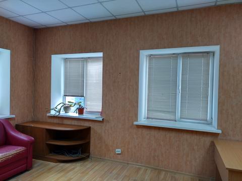 комерційна за адресою Київська вул., 63