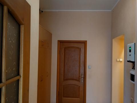 комерційна за адресою Київська вул., 63