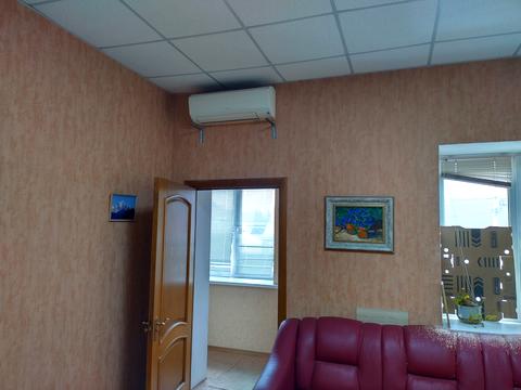комерційна за адресою Київська вул., 63