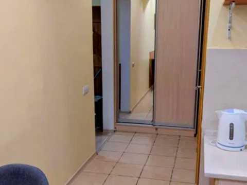 квартира за адресою Академіка Єфремова вул. (Командарма Уборевича), 20