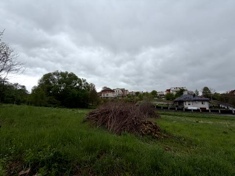ділянка за адресою Першотравнева