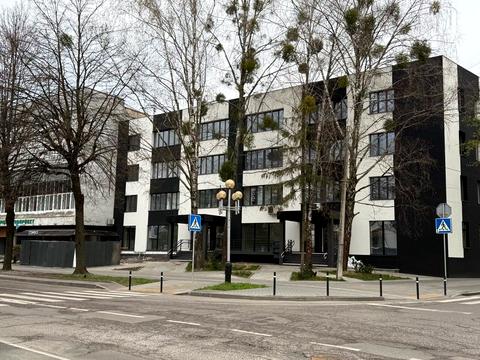 комерційна за адресою Кавказька вул., 9