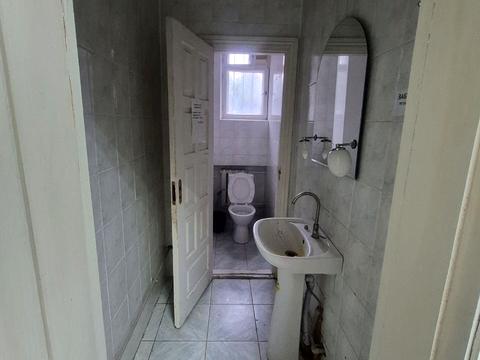 комерційна за адресою Проскурівська вул., 13