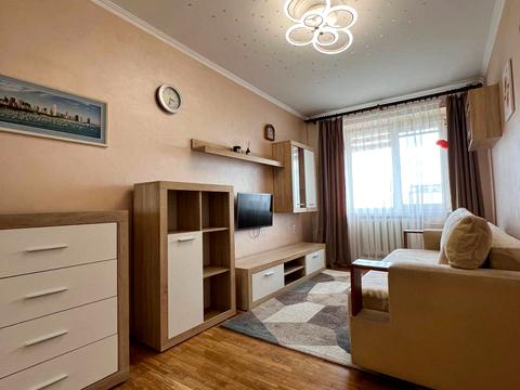 квартира по адресу Миколайчука ул., 14