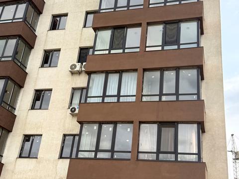 квартира за адресою Владислава Бувалкіна вул. (Бочарова Генерала), (Будинок 1)